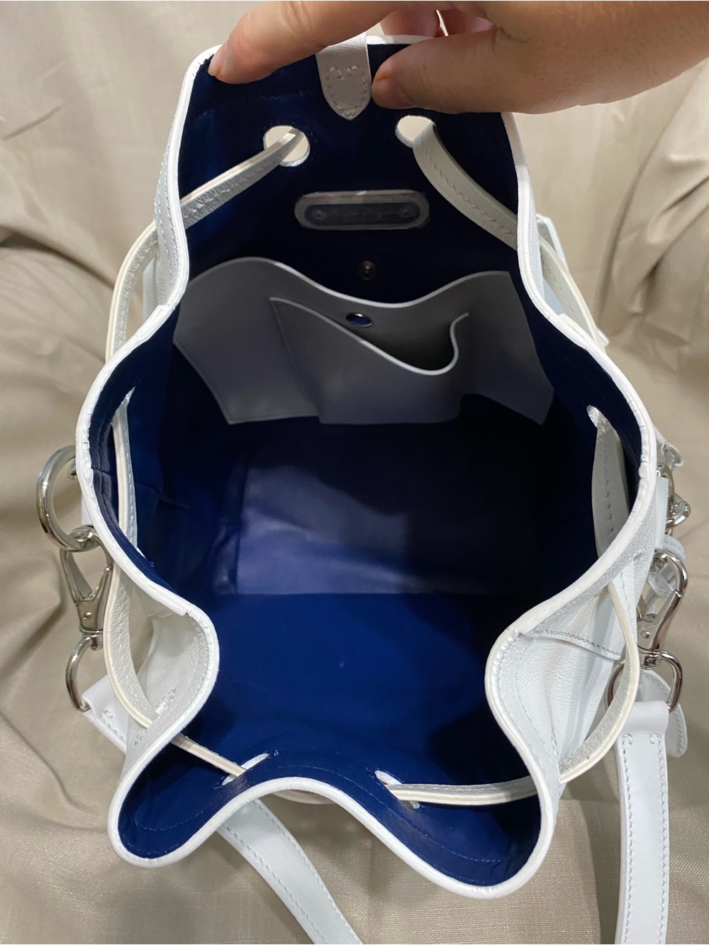 LKNW Ralph Lauren Ricky Large Drawstring Bag Leather White - Picture 13 of 14